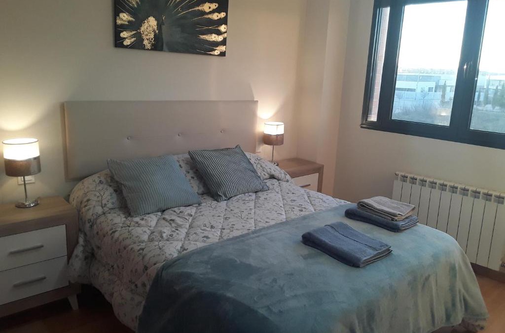Valladolid Apartment | Apartamento de 6 personas con WIFI Y GARAJE INCLUIDO