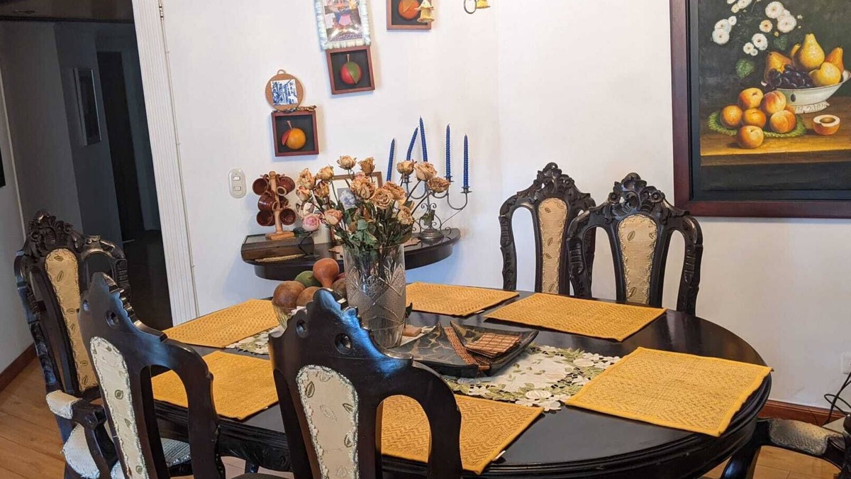 El Palomar Apartment | Apartamento EN Chapinero Alto CON Chimenea Electrica