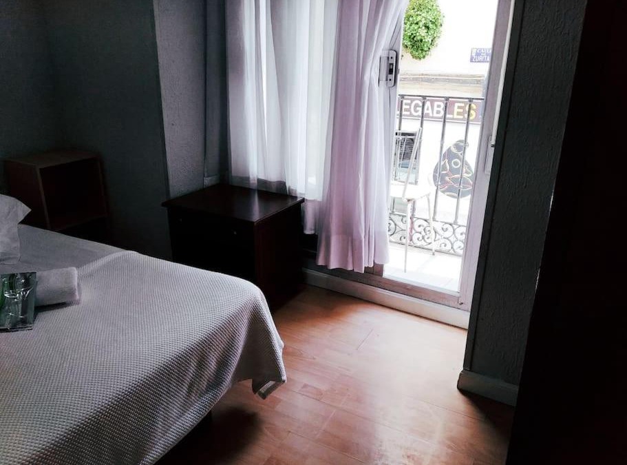 Embajadores Apartment | Apartamento HOTEL MONTAÑA LAVAPIES