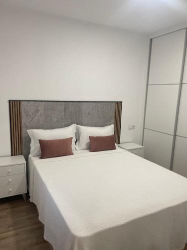 Monforte de Lemos Apartment | Apartamento Paseo Malecón Planta 2