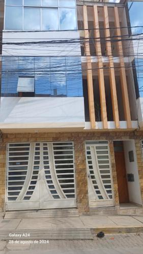 Huaraz Apartment | APARTAMENTO PRIMER PISO y cochera