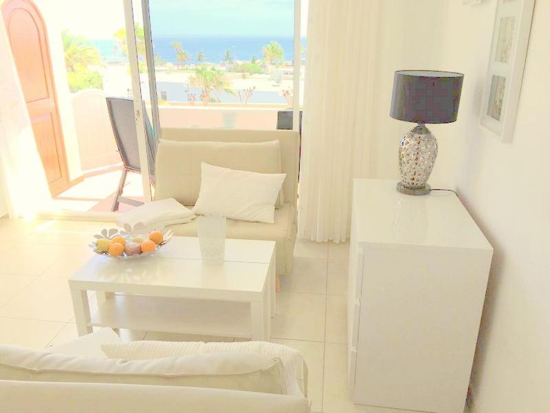 Puerto del Carmen Apartment | Apartamento Princess sea views, vistas al mar , Meerblick
