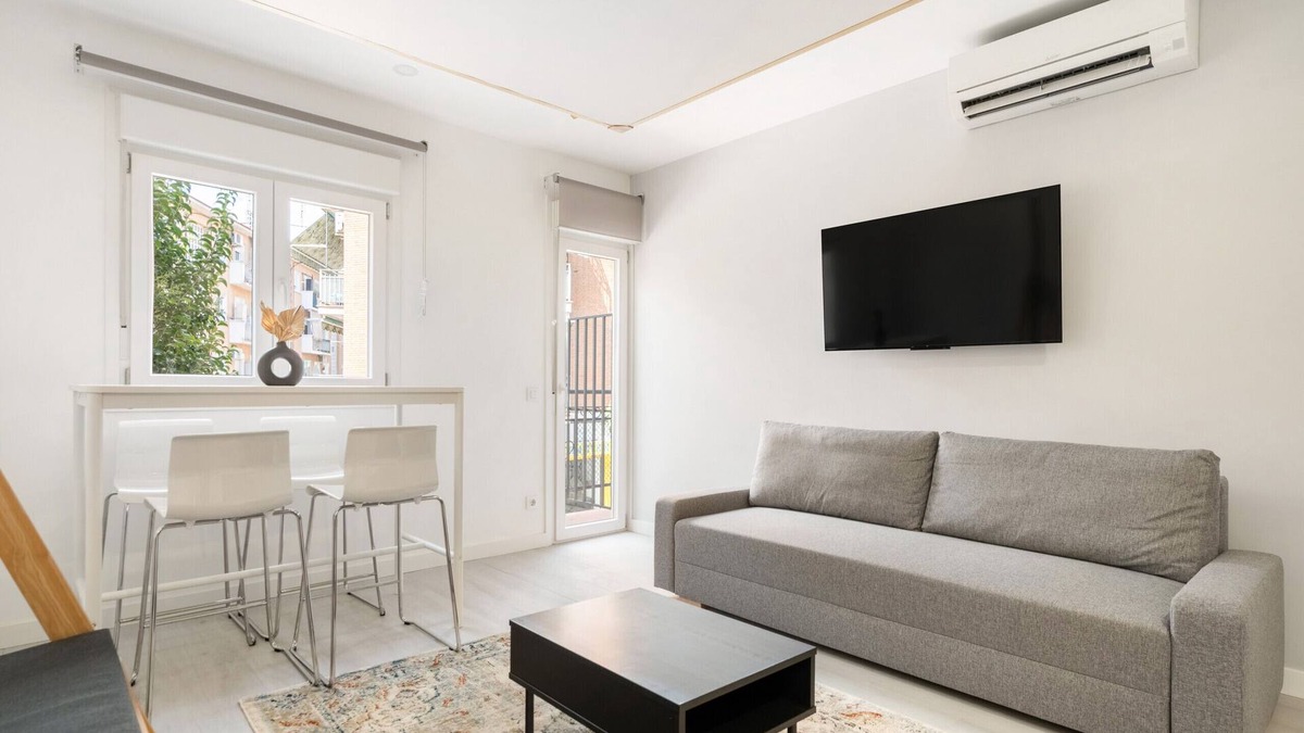 Carabanchel Apartment | apartamento reformado en madrid rio de alquiler temporal
