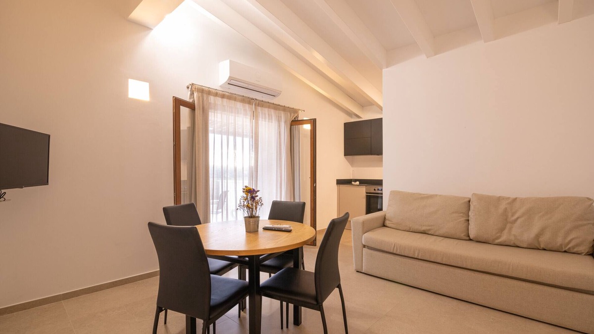 Petra Apartment | Apartamento Son Calo F by Rentallorca