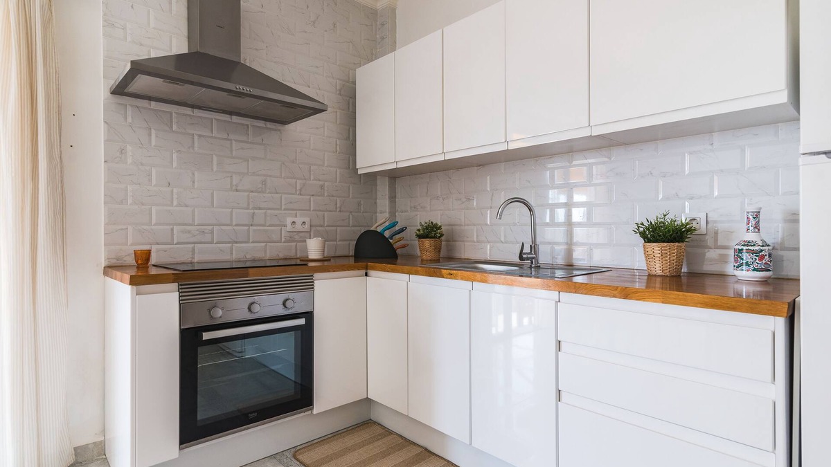 San Fernando Apartment | Apartamento Tulipanes - Your Cozy Retreat in Maspalomas!