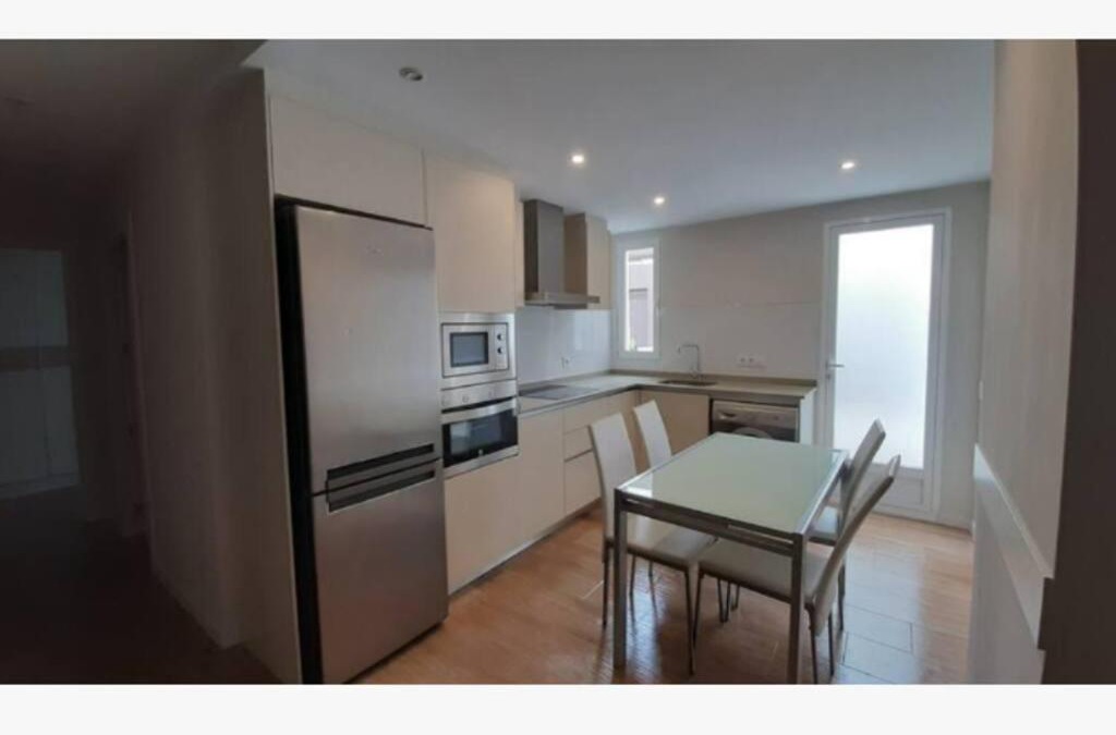 Patraix Apartment | Apartamento WELCOME céntrico de diseño en calle Tres Forques