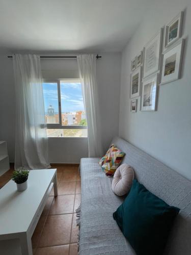 Garrucha Apartment | Apartamento y Piso frente al mar con vistas en Garrucha