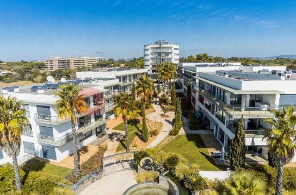 Quarteira Apartment | Apartamentos Cavalo Preto Beach Resort Quarteira