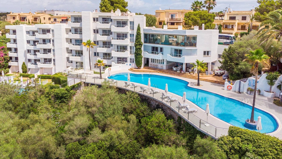 Cala Ferrera Apartment | Apartamentos Ferrera Secret 2 with Balcony & Wi-Fi