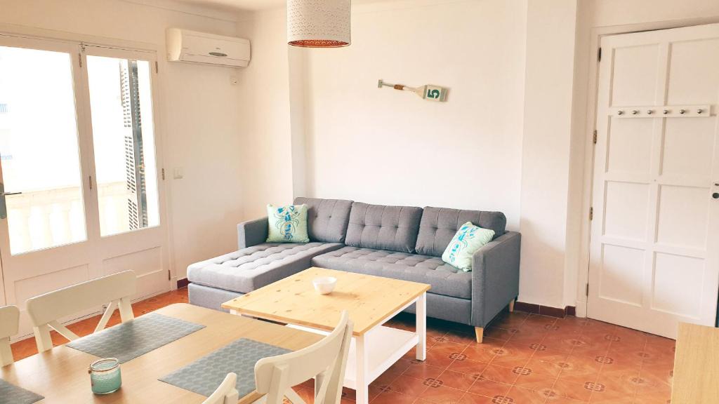 Cala Marcal Apartment | Apartamentos Loremar