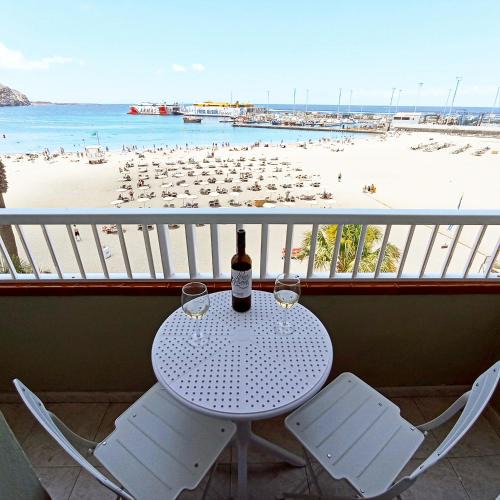 Los Cristianos Apartment | Apartamentos Reverón Playa 303 - Views of the Bay