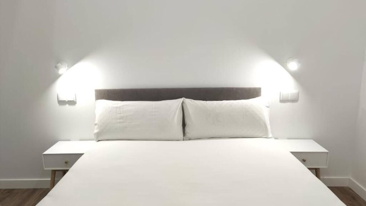 Oeste Apartment | Apartamentos Vacceas by gaiarooms