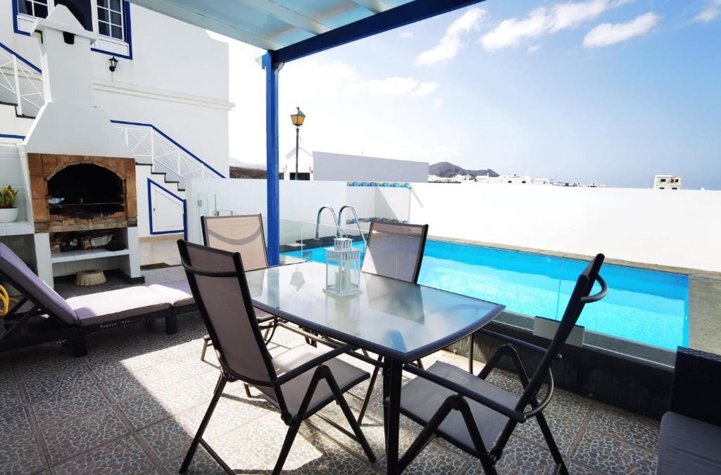 La Santa House | apartamentoscasajulia