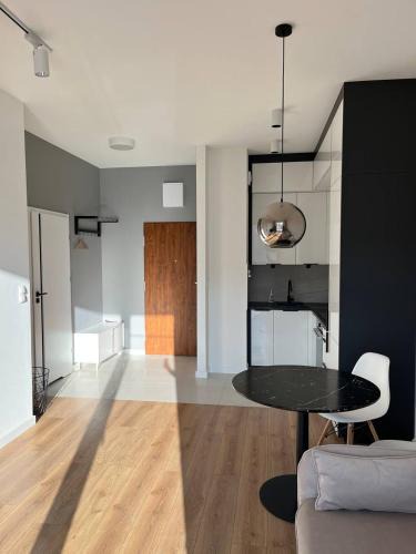 Bialoleka Apartment | Apartamenty M1 z parkingiem podziemnym