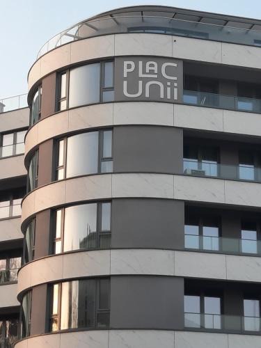 Srodmiescie Apartment | APARTAMENTY Z MORZA I MARZEŃ