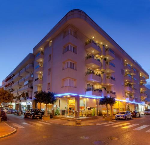 Santa Eulalia del Rio Apartment | Aparthotel Duquesa Playa