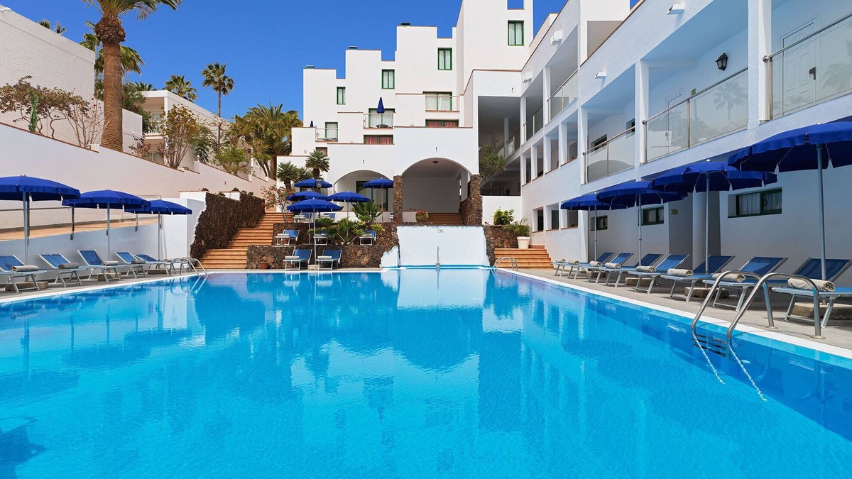 Esquinzo Apartment | Aparthotel Esquinzo Y Monte Del Mar
