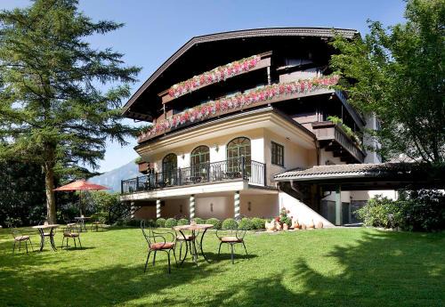 Mayrhofen Apartment | Aparthotel Landhaus St. Joseph (Indoor Pool)