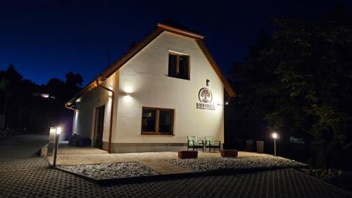 Budina House | Apartmánový dom Budiná