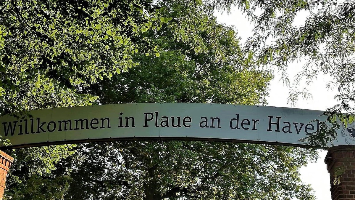 Plaue Apartment | Apartment in OT Plaue with a direct view of the Wendsee (1st floor - left)