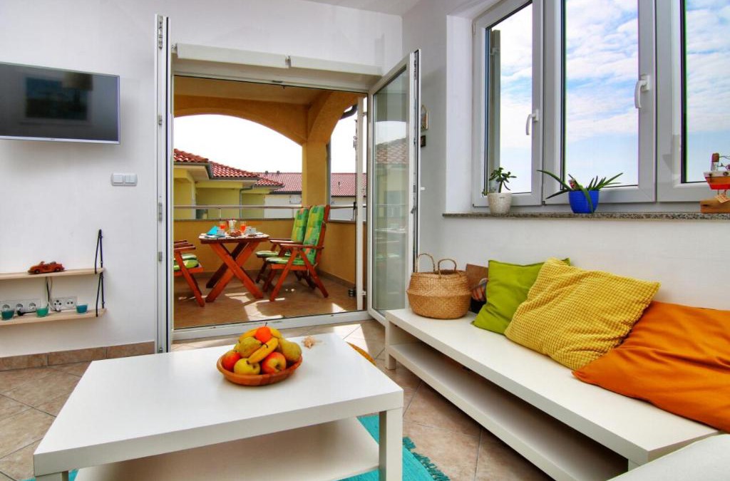 Novi Vinodolski Apartment | Apartman Eli Smokvica