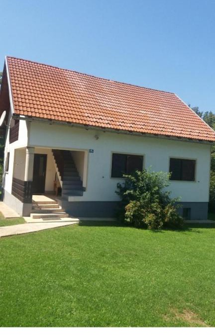 Smoljanac Apartment | Apartman Filip