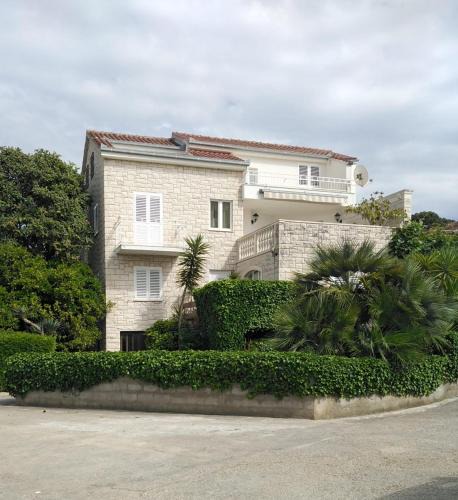 Supetar Apartment | Apartman Mladenka