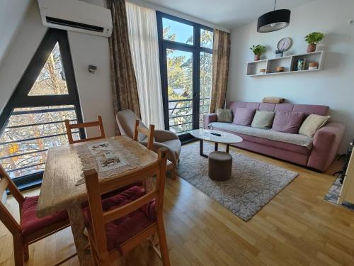 Divcibare Apartment | Apartman Monika Wind Resort