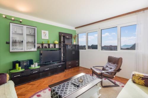 Brinje Apartment | Apartman New Star
