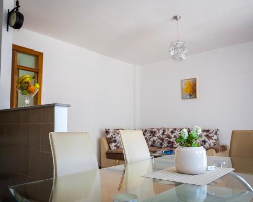 Trebinje Apartment | Apartman RiS
