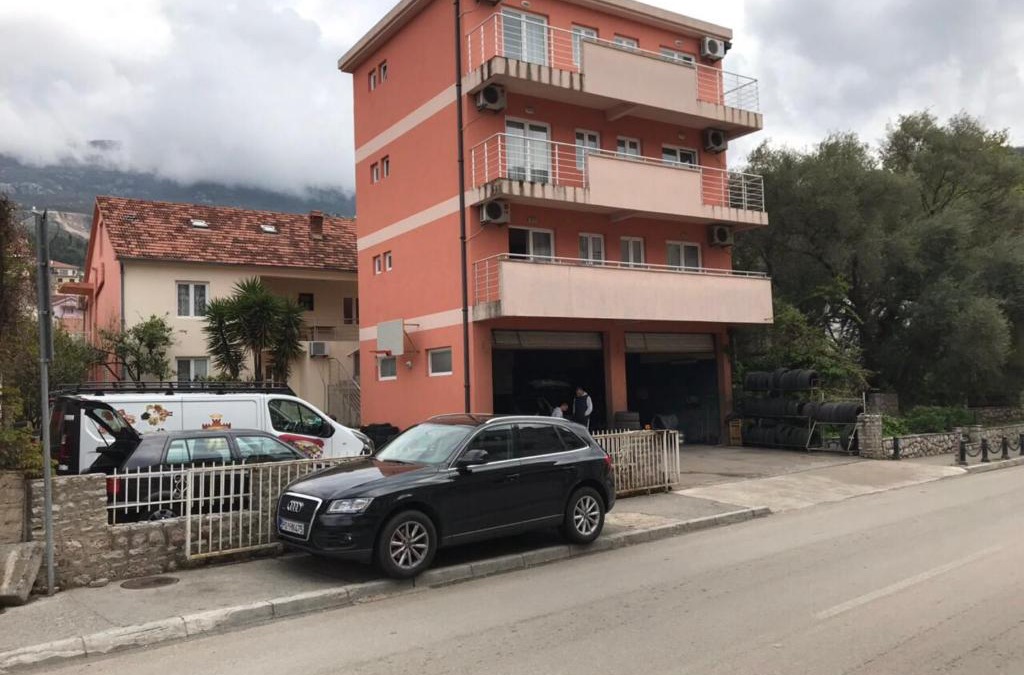 Podmaine House | Apartmani Franeta Budva