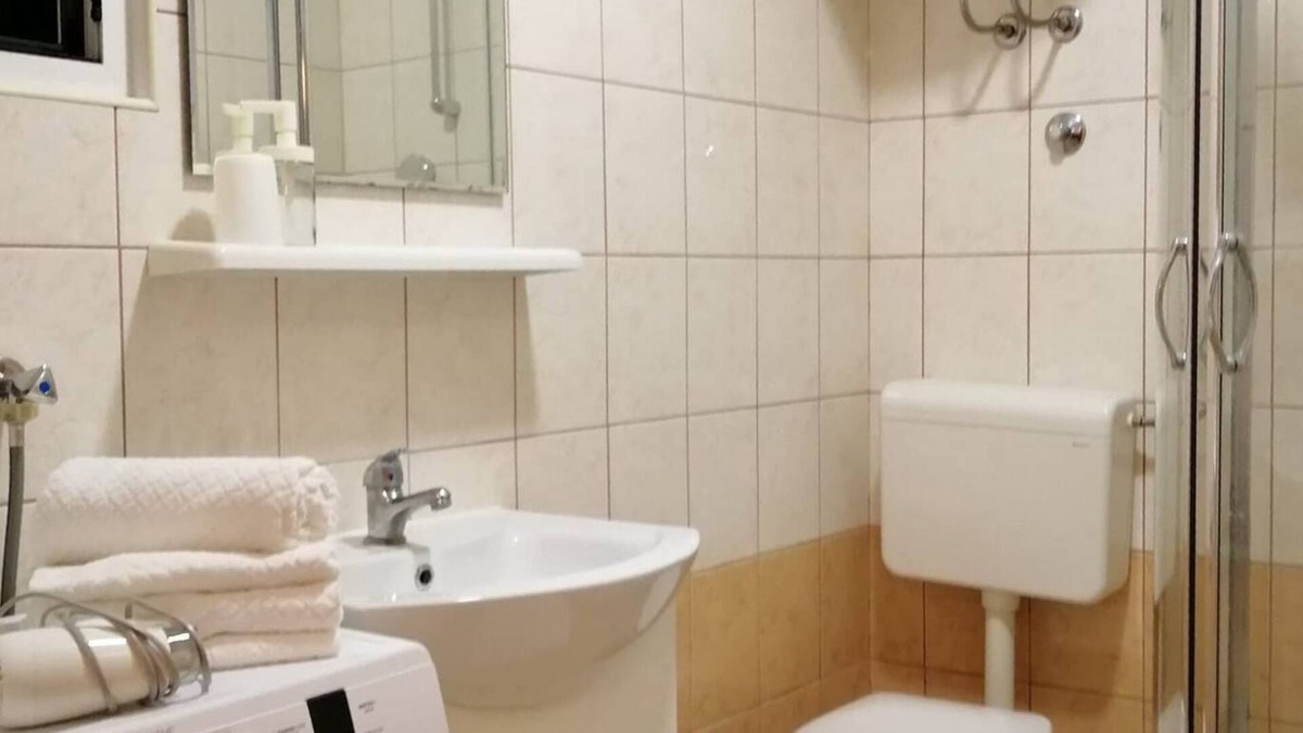 Donja luka Apartment | Apartmani Makarska 6, studio 1. kat