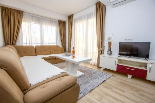 Dobra Voda Apartment | Apartmani Tajra Veliki Pijesak