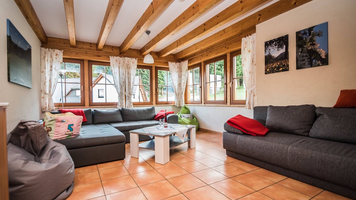 Bad Peterstal-Griesbach Apartment | Apartment '5' with Mountain View, Shared Terrace and Wi-Fi