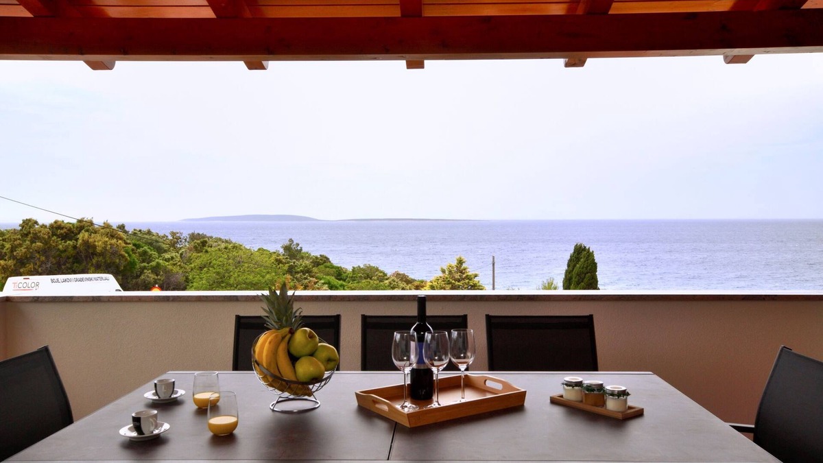 Miholascica Apartment | Apartments Villa Sofia (81541-A2) - Martinscica - island Cres