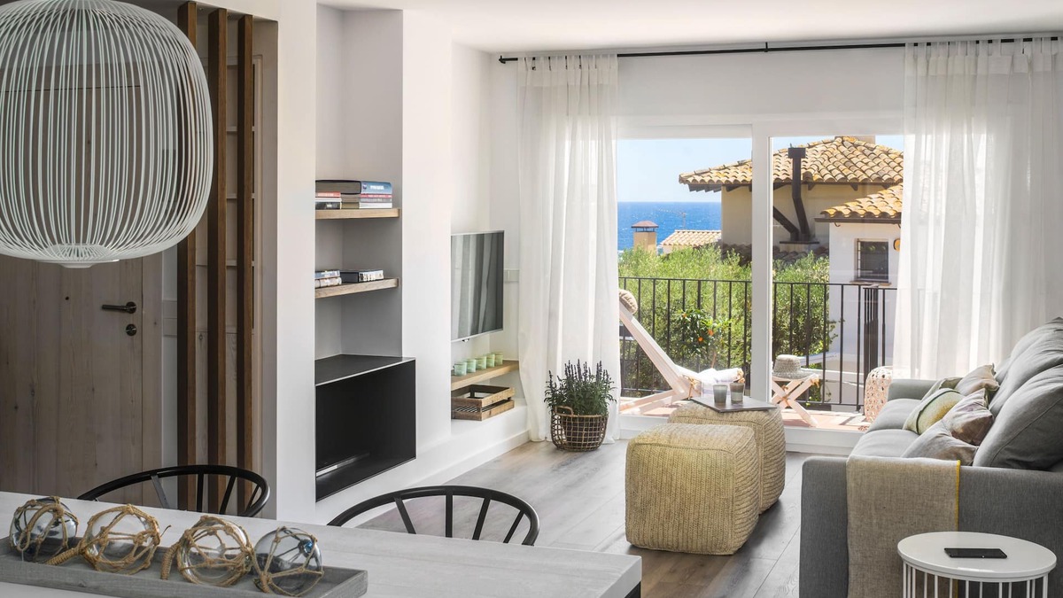 Calella de Palafrugell Apartment | Apartment for families close to the beach.