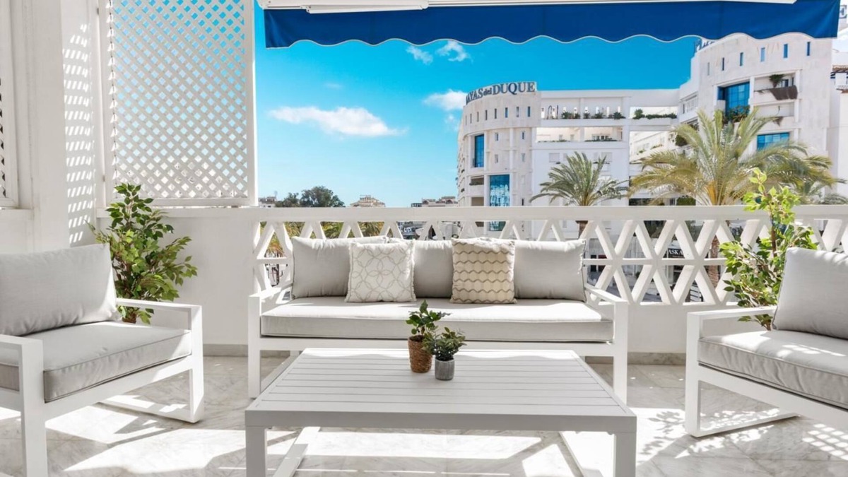 Puerto Banus Apartment | Apartment in Las Gaviotas for 4 people | 4-207