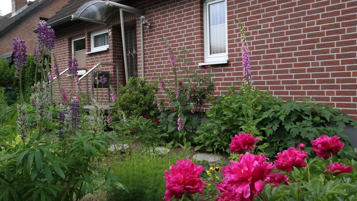 Moelln Apartment | Apartment/1 bedroom/bathroom/toilet (above) - Haus Dolfi