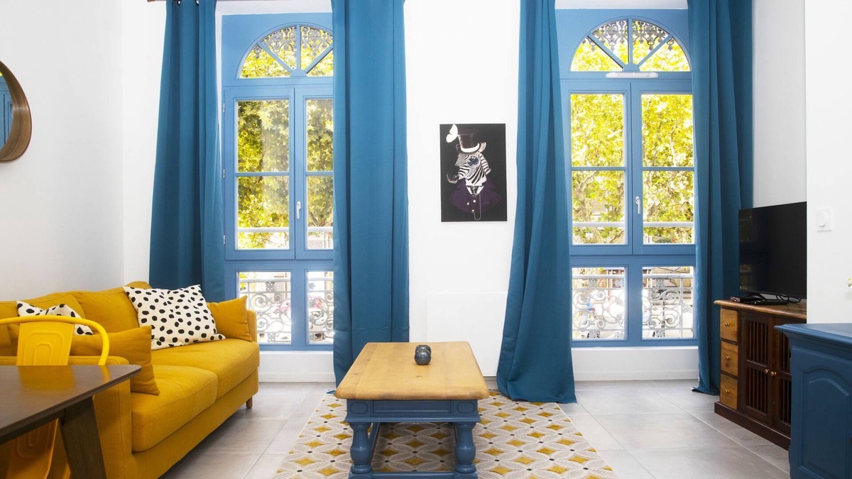 Romans-sur-Isere Apartment | Apartment-1 chambre-Designer-Private Bathroom