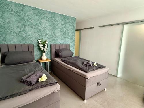 Rhein-Erft-Kreis District Apartment | Apartment 1