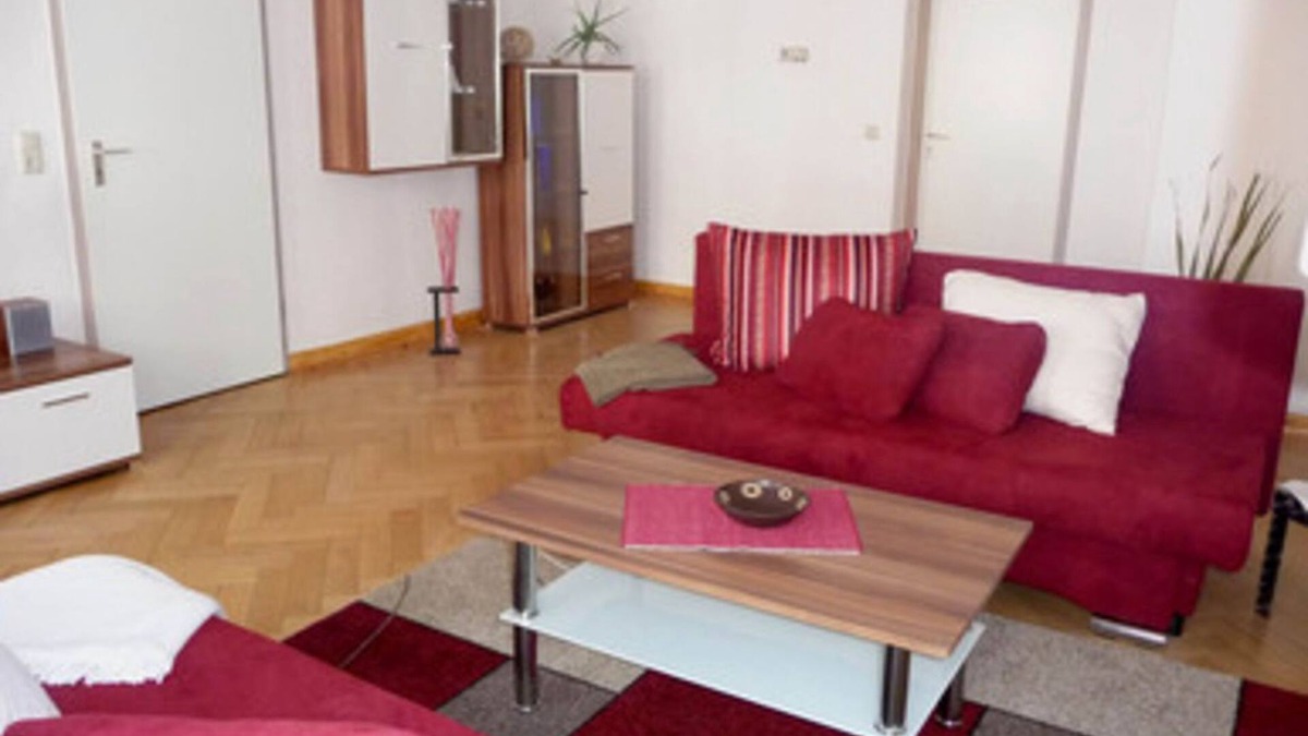 Erfurt Old Town Apartment | Apartment 1 Marguerite/. 1 OG - apartments in the house to golden Schaar