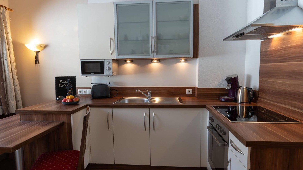 Breitenbach am Inn Cottage | Apartment 1 - Pension Edelweiss