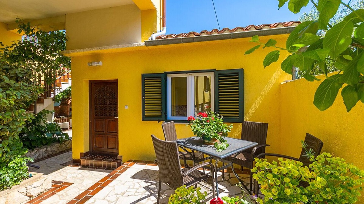Premantura Apartment | Apartment 1220/17851 (Istria - Premantura), 500m from the beach