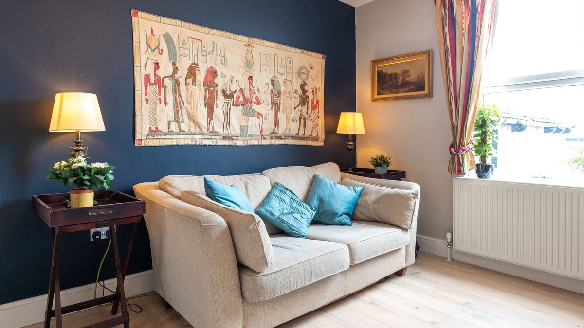 Harrogate Apartment | Apartment 2: 2 Bedrooms & Sofa bed sleeps 6