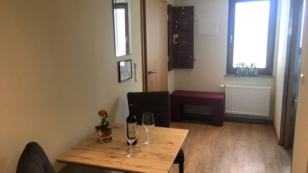 Moessingen Apartment | Apartment 2, 30qm, 1 Schlafzimmer für 1-2 Personen