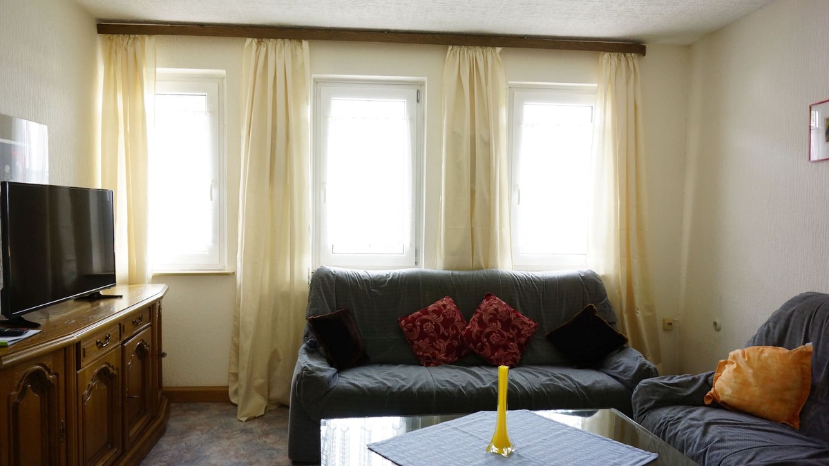 Albstadt Apartment | Apartment 202, 40 square meters with 2 bedrooms for a maximum of 4 people