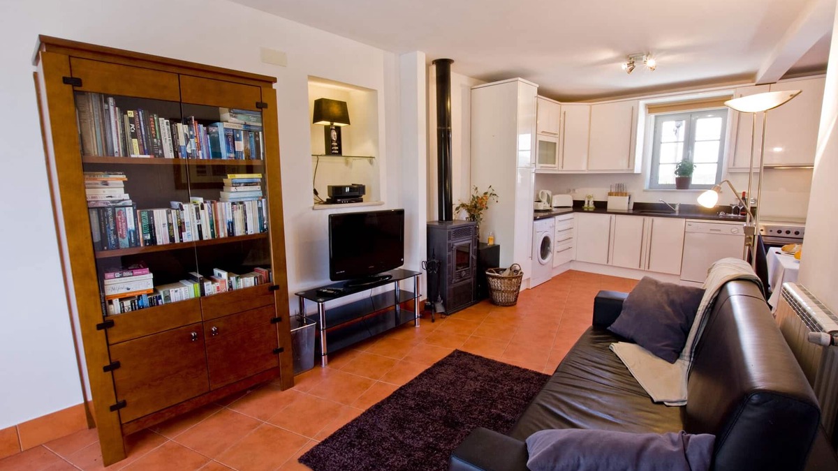 Penela Apartment | Apartment 3: Large, bright and modern apartment with stunning views