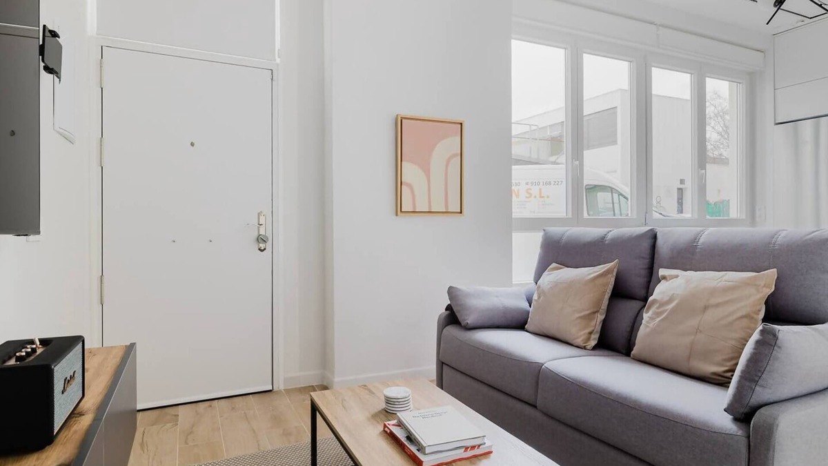 Almenara Apartment | Apartment 4 - Modern in Castellana - 4 Towers