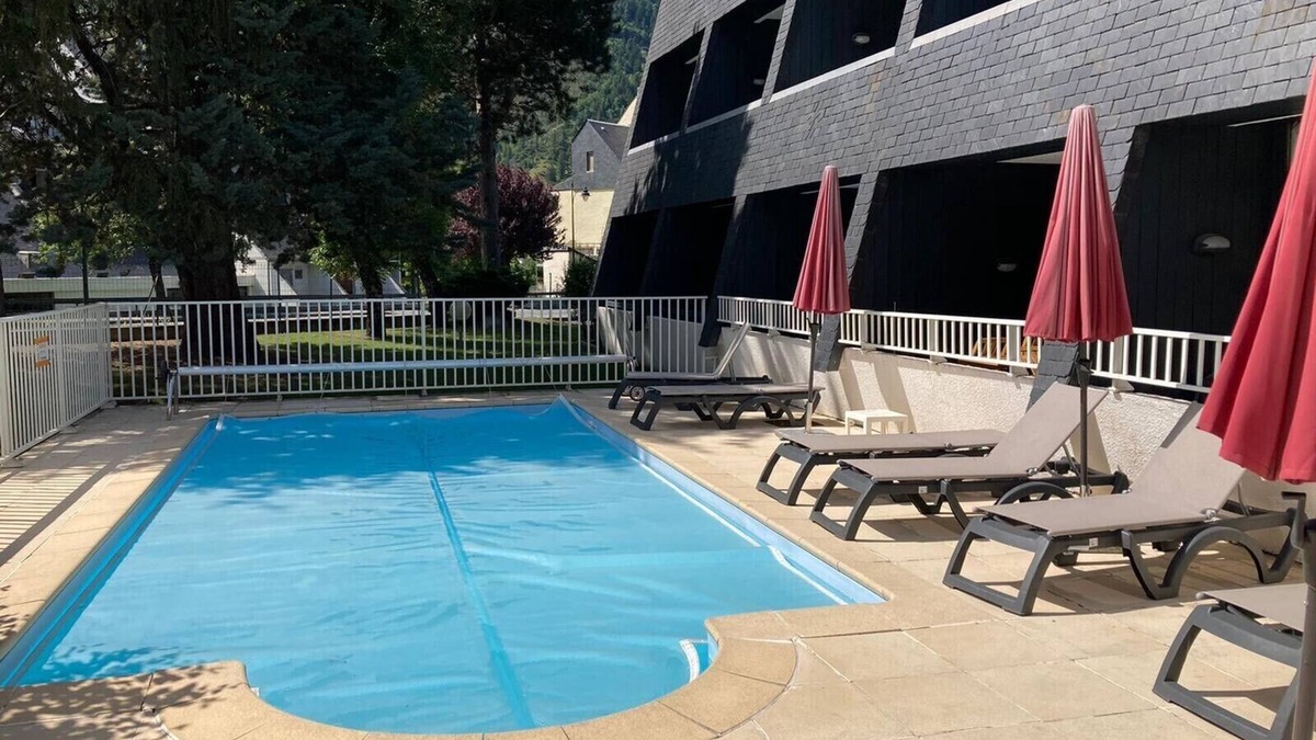 Saint-Lary-Soulan Apartment | Apartment 4 pers Piscine face Thermes & Télécabine