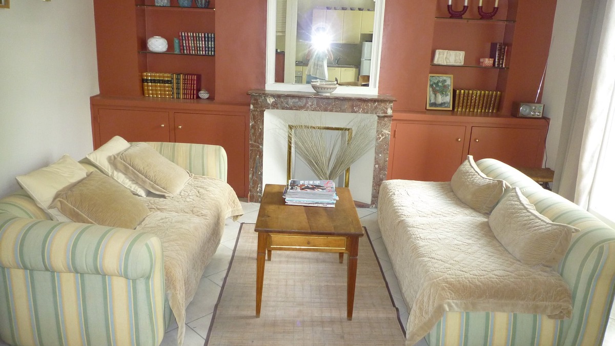 Pezenas Apartment | Apartment 63 m2 Downtown Pezenas